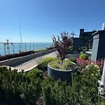 Sky Terrace Apartmens 162 Appartamento Odessa