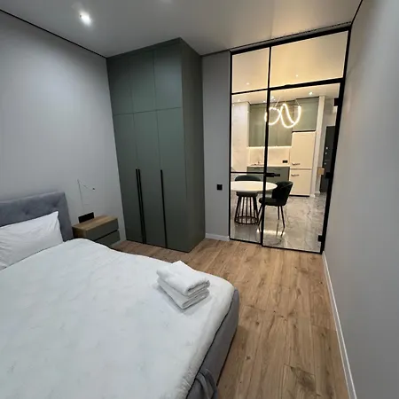 Sky Terrace Apartmens 162 * אודסה